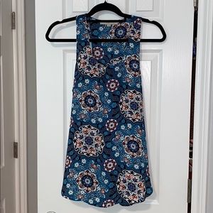 Paisley White Blue Black & Red Loft Tank Small